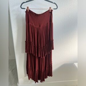 FREE PEOPLE The Convertible skirt Size medium. Rust color
